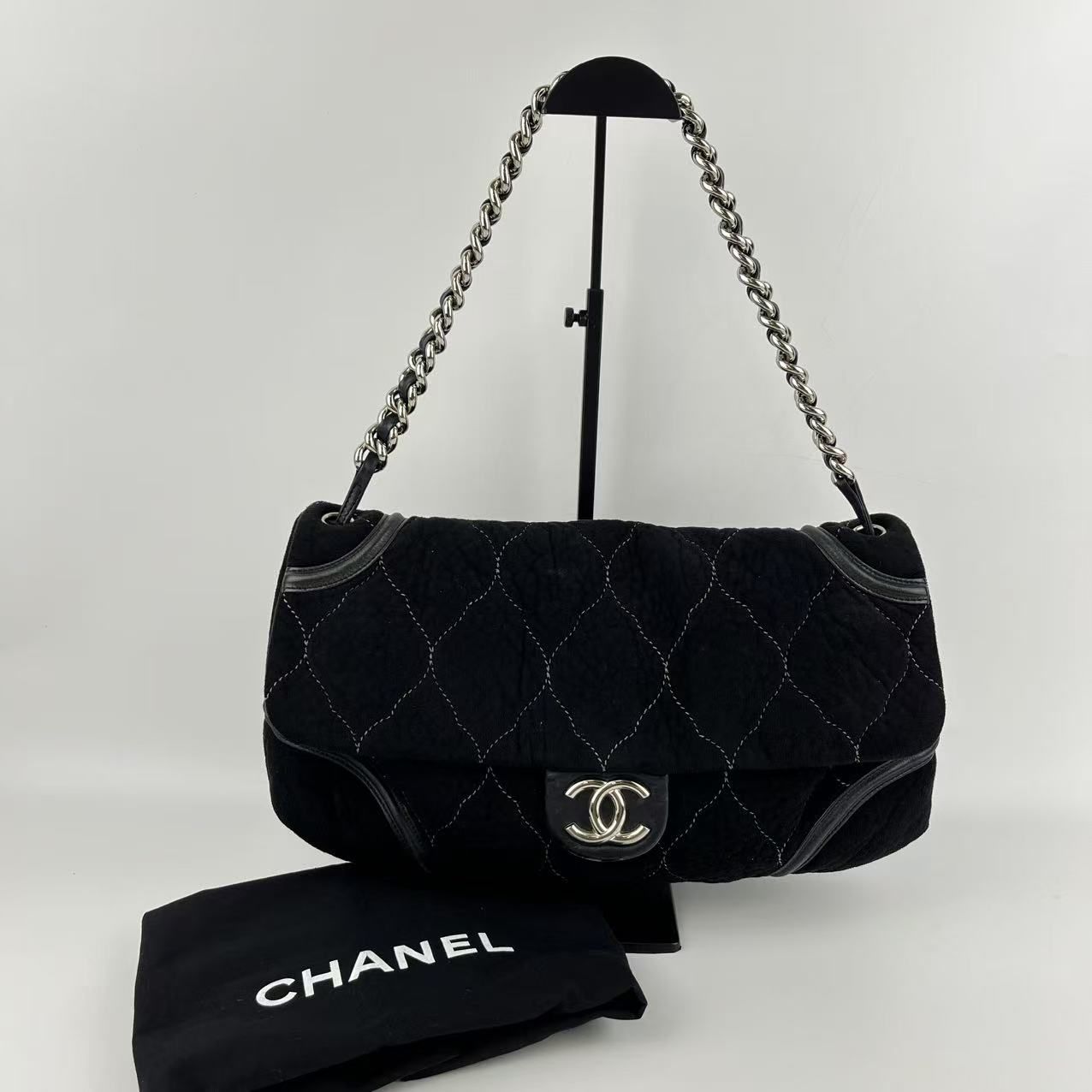 CHANEL シャネル ココマーク スエード マトラッセ レザー 革 ターン