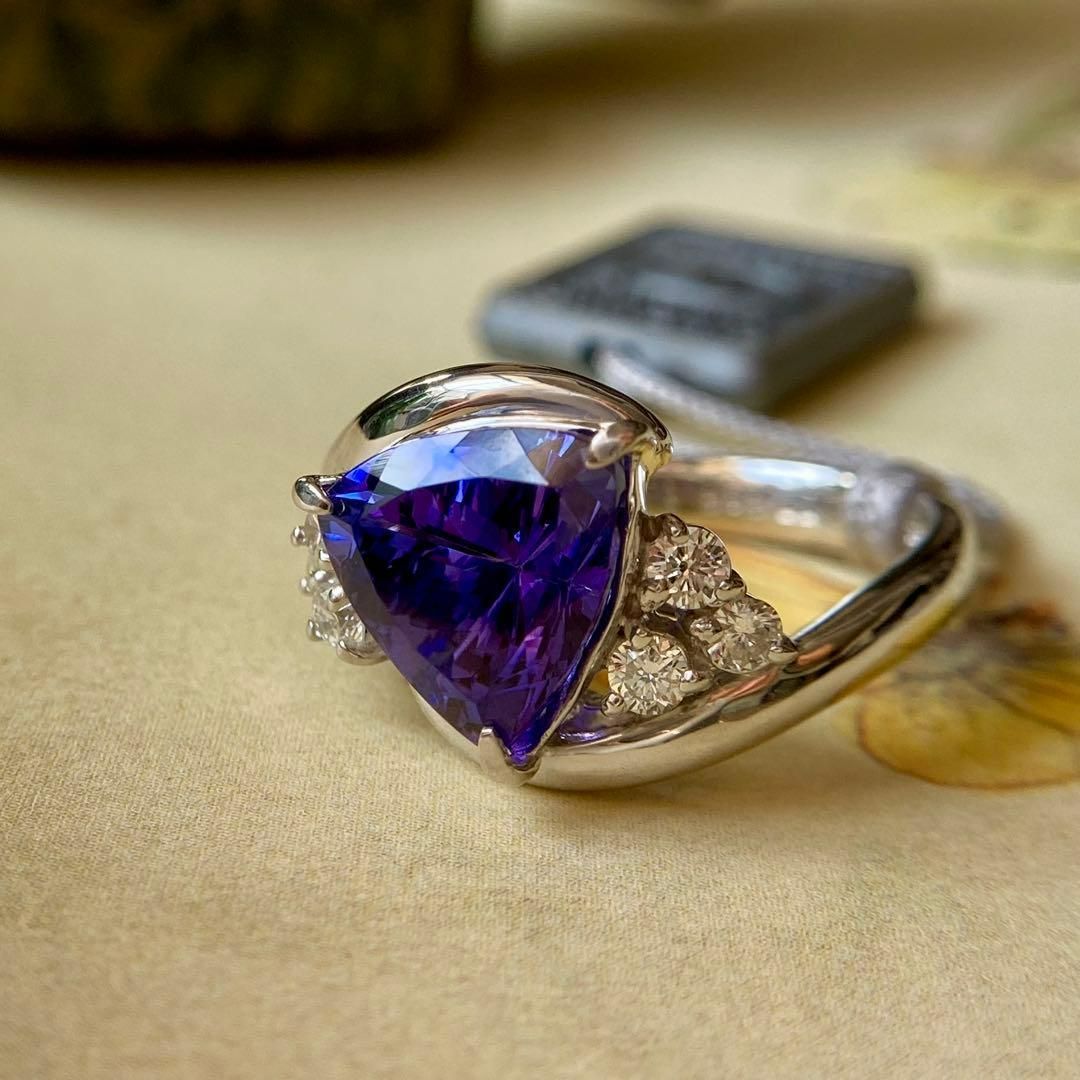 性の印 タンザナイト3.33ct