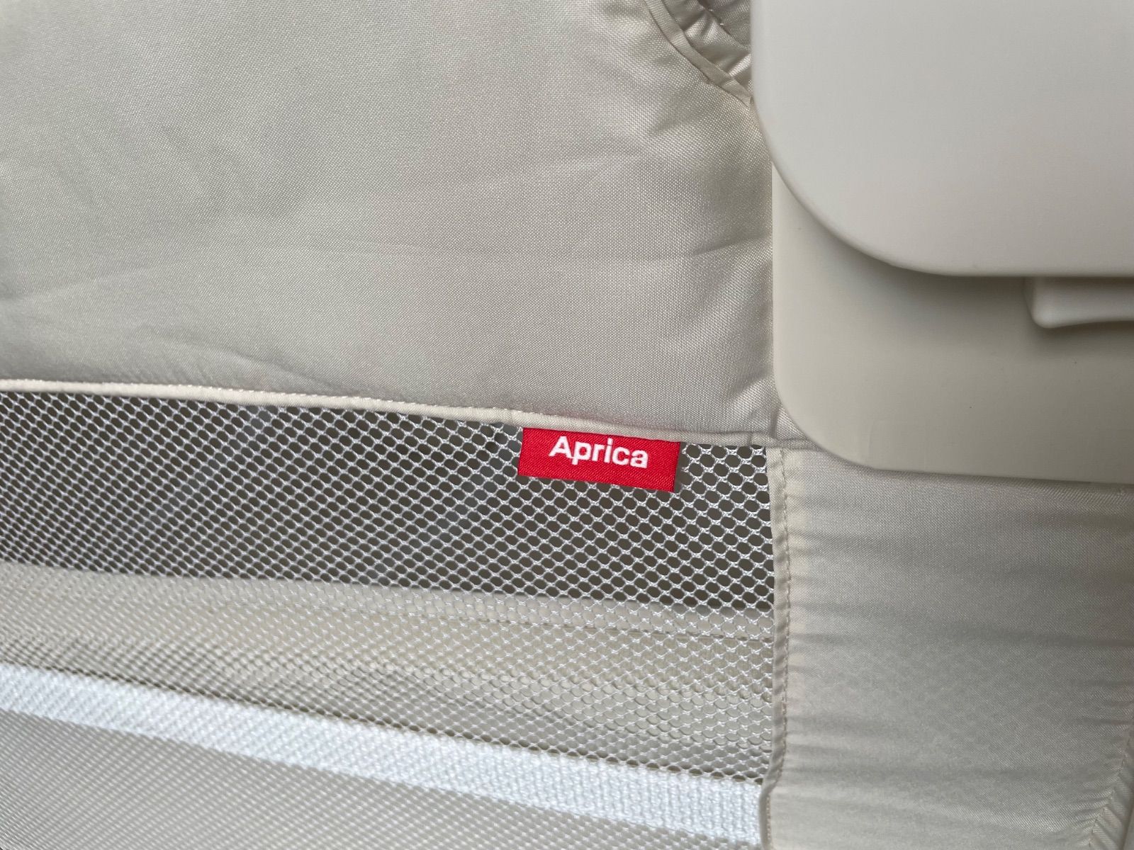 ミルクホワイト 66046