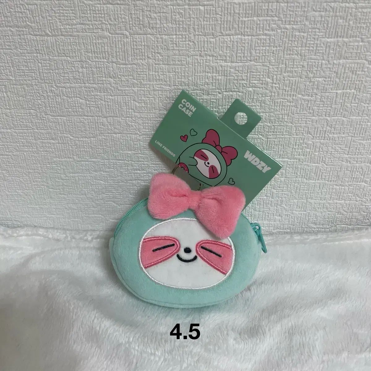 ITZY(イッチ) LINE FRIENDS トップページ ライア コインケース