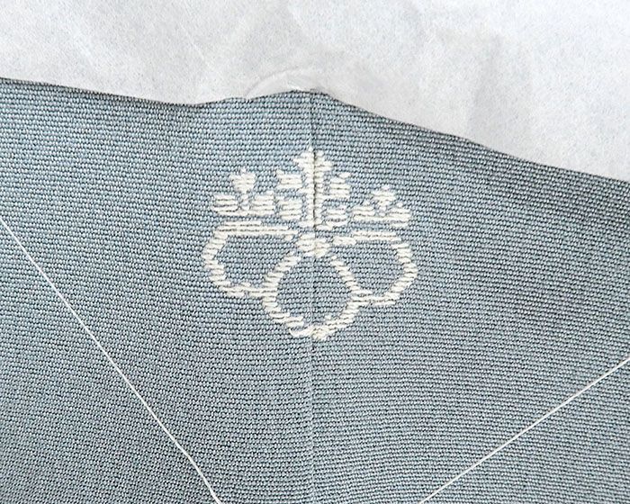 色留袖 未使用 正絹 羽田登喜男 TOKIOetTOKI 人間国宝 身丈166.5cm 裄丈67.5cm 中陰五三の桐 一つ紋 未着用 美品 新古品 未使用品 着物 フォーマル レディース f4042 色留袖 未使用 正絹 羽田登喜男 TOKIOetTOKI 人間国宝 身丈166.5cm 裄