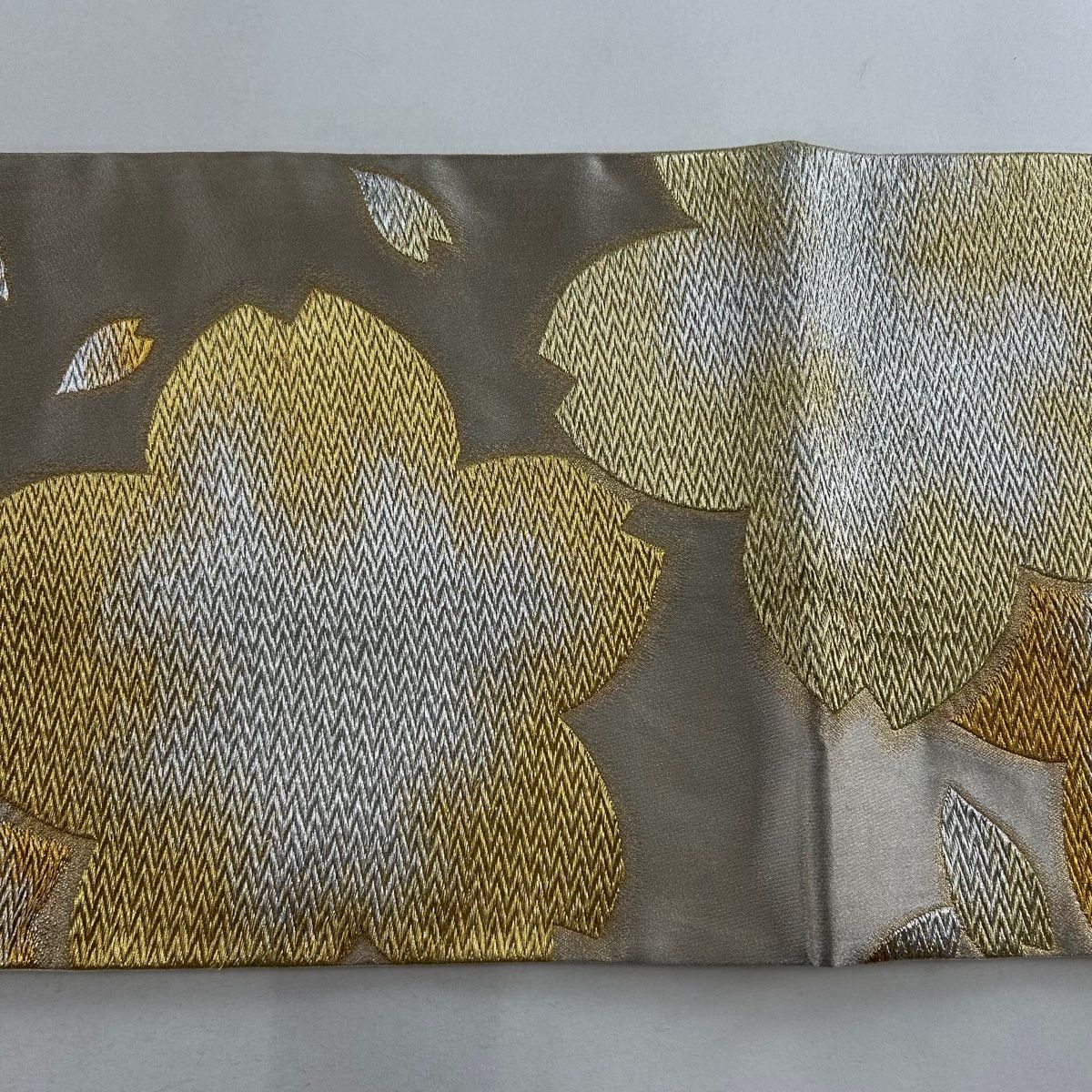 振袖 聚楽 袋帯 六通 本金箔 松桐瑞鳥文 膨れ織り 金糸 美品 秀品 袋帯 ふくい謹製 束ね熨斗文 六通柄 唐織錦 西陣 正絹 日本製 未