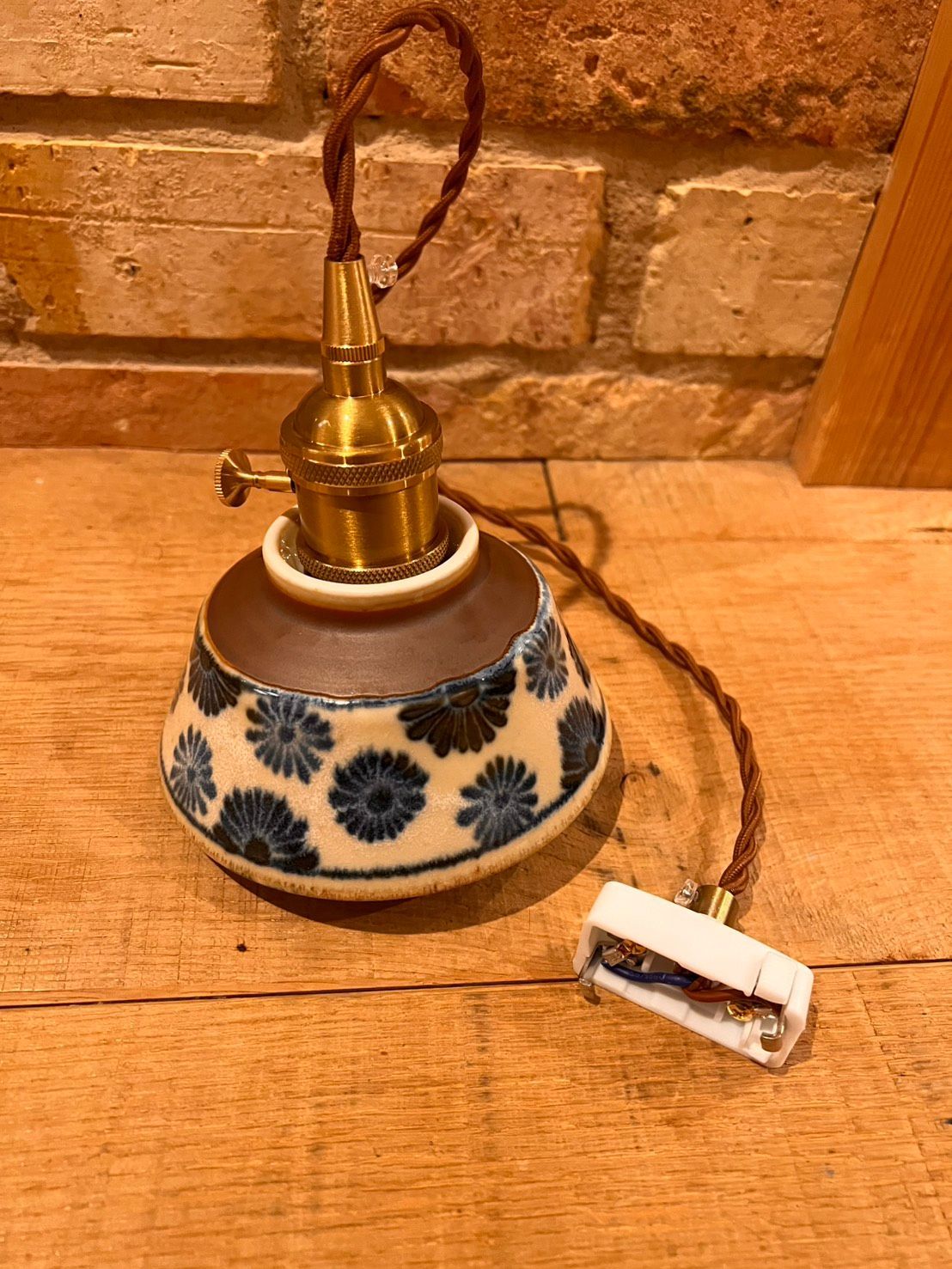 陶器ペンダントライト