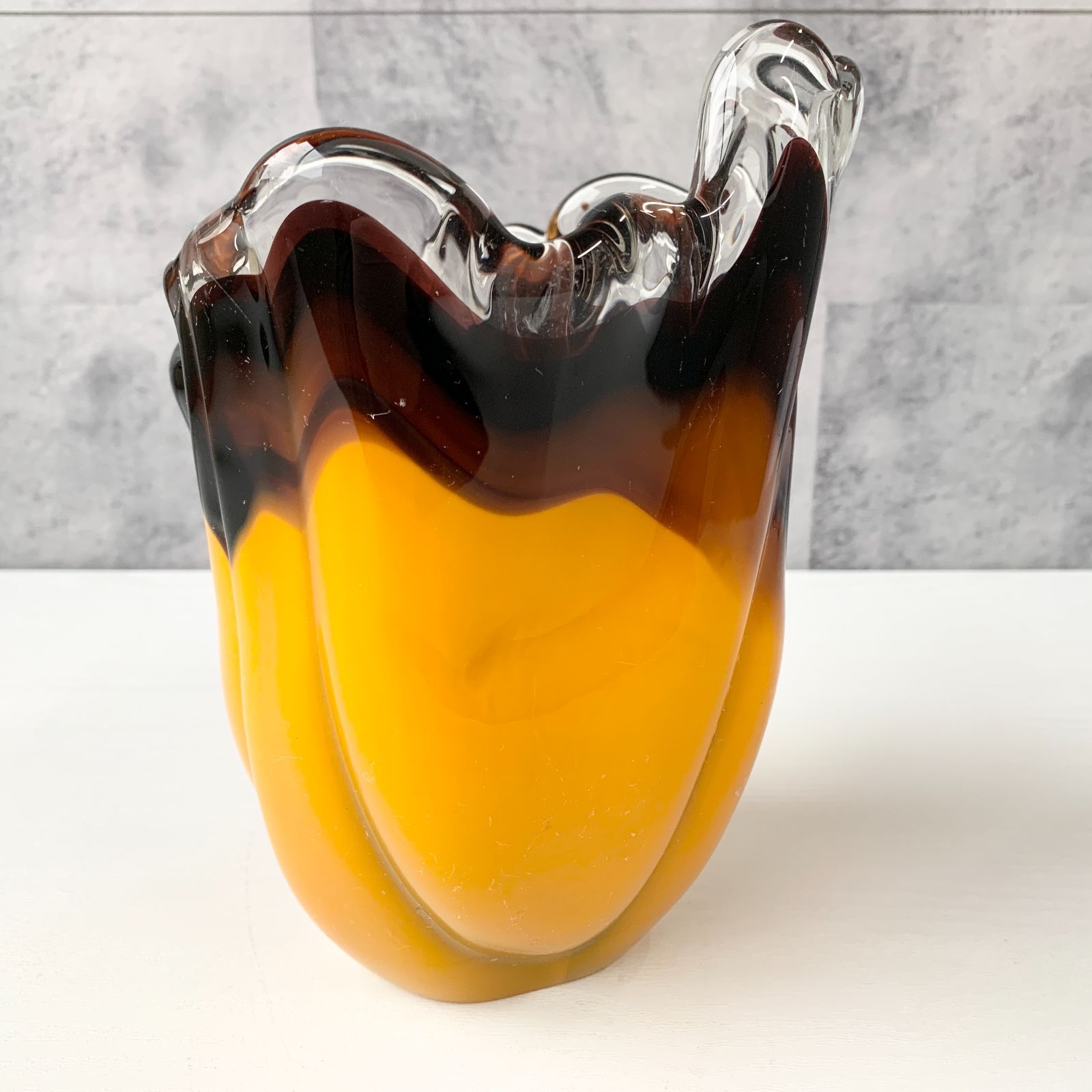 フラワーベース　オブジェ　ビンテージ　イエロー Vintage yellow×orange glass flower vase/ビンテージ イエロー