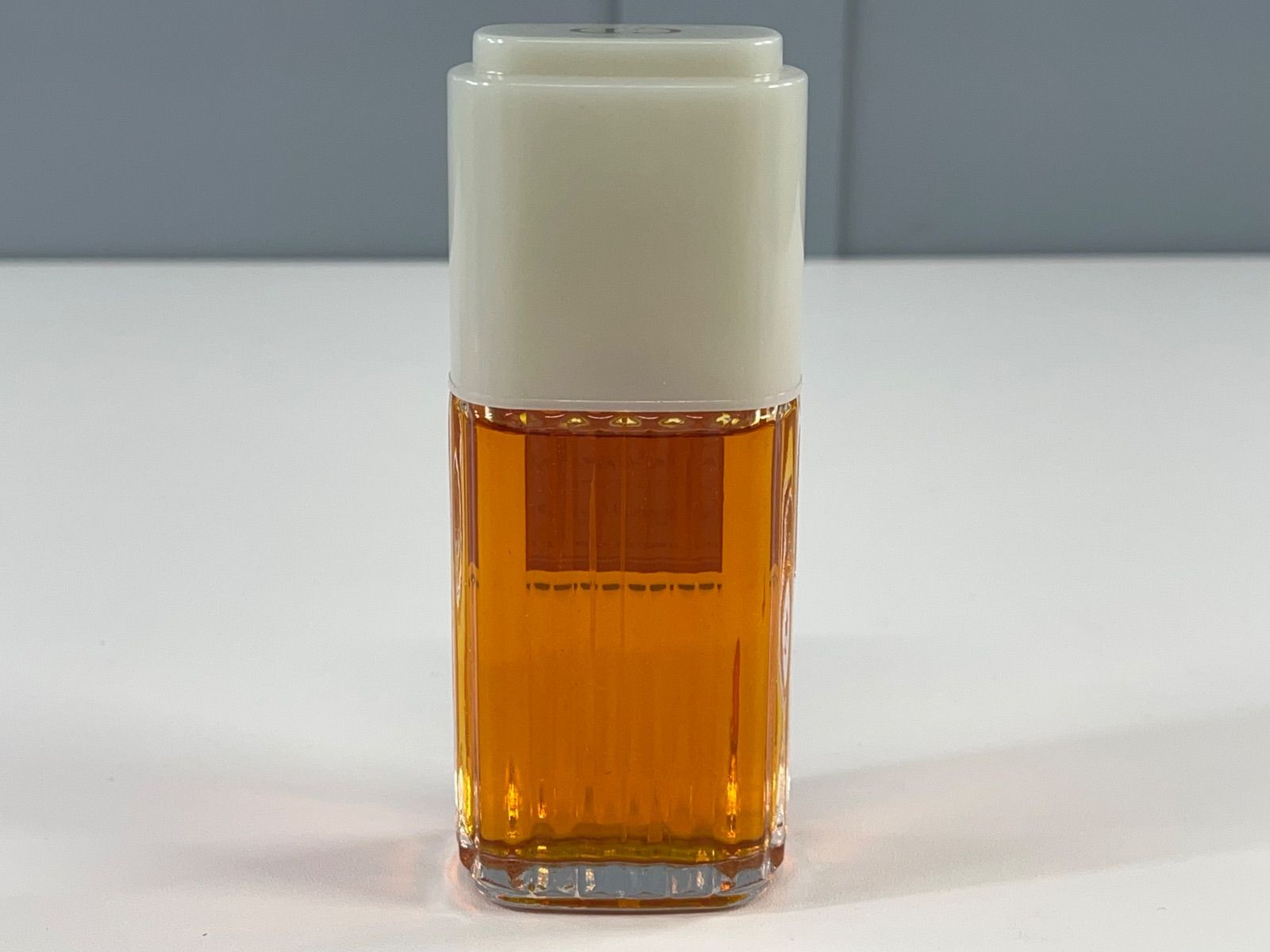 【残量ほぼ満タン】ディオールDIOR HOMMEオードトワレスプレー 100ml 残量ほぼ満タン】ディオールDIOR HOMMEオードトワレスプレー 100ml