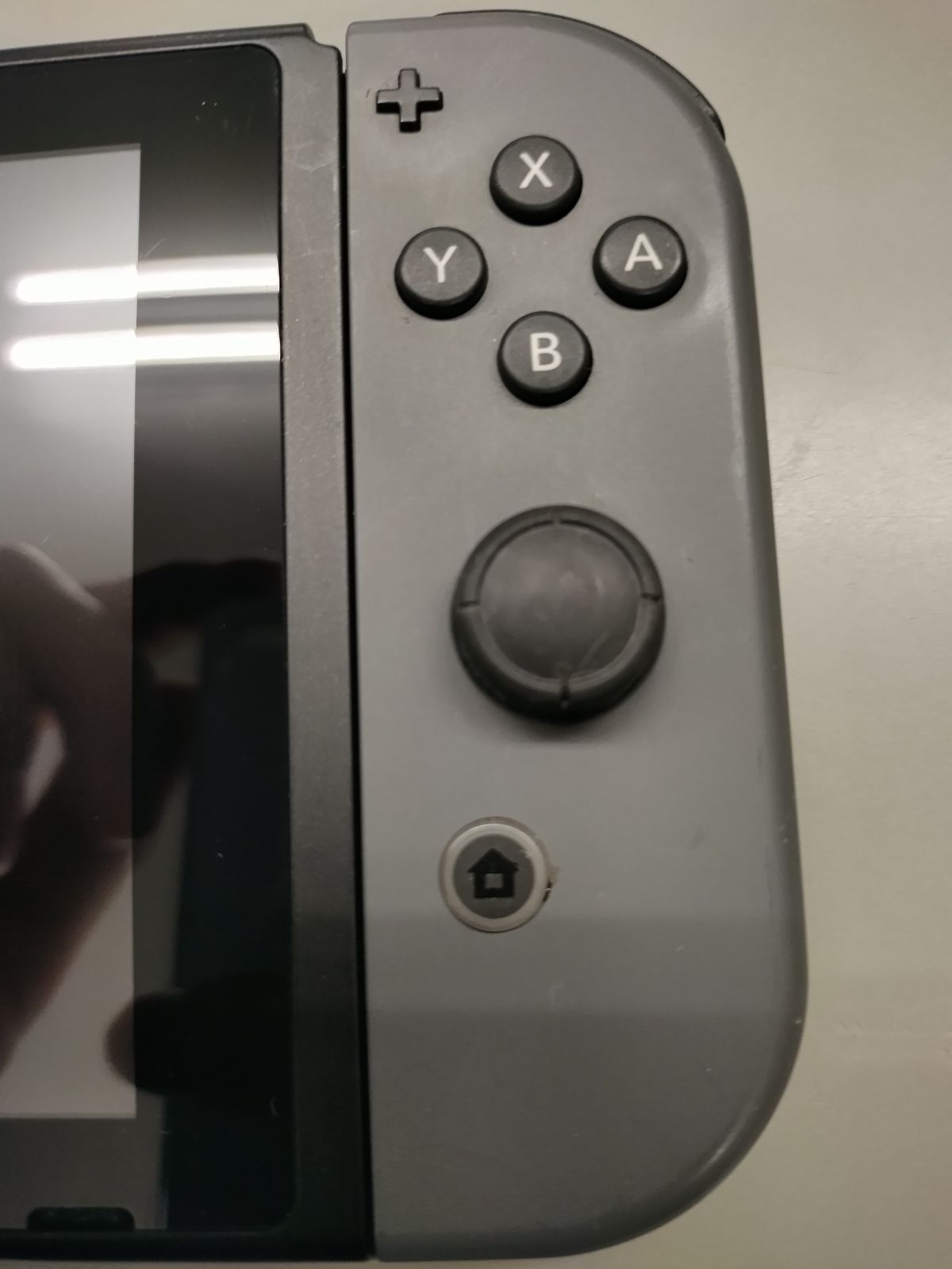 Nintendo Switch グレー（バッテリー長持ちモデル） Nintendo Switch「バッテリー持続時間が長くなった新モデル」の