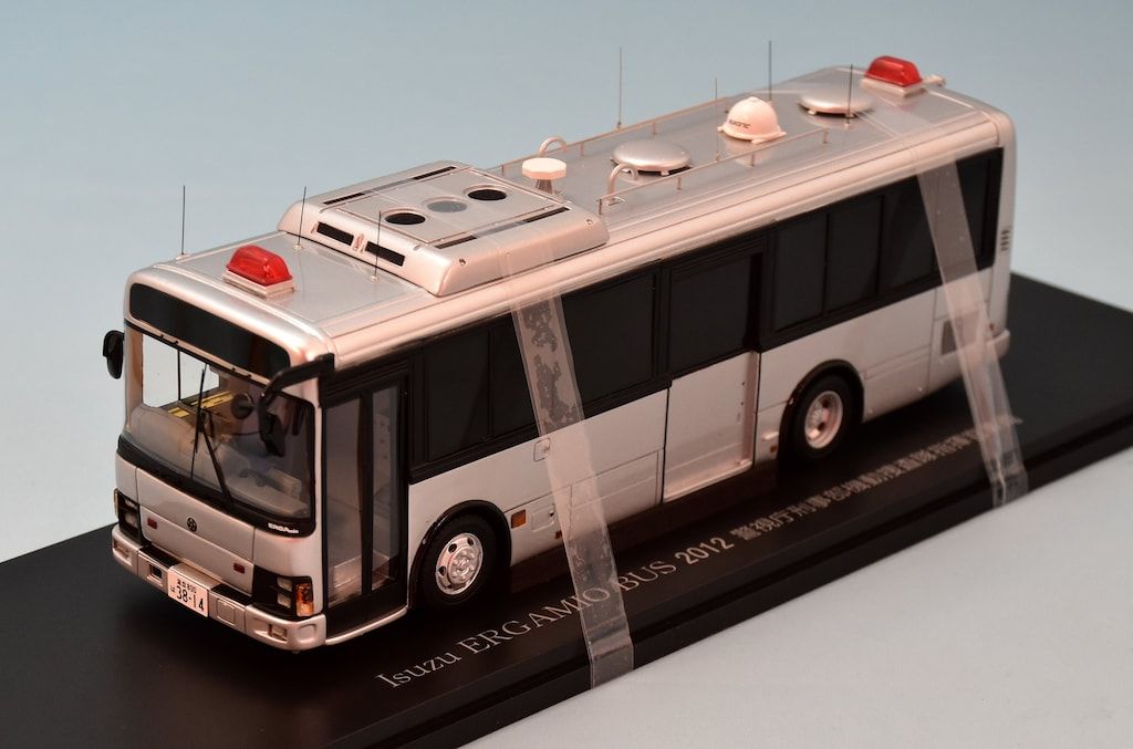（訳ありセール 格安） ヒコセブン 1/43 RAI'S いすゞ エルガミオ バス 2012 警視庁刑事 和書