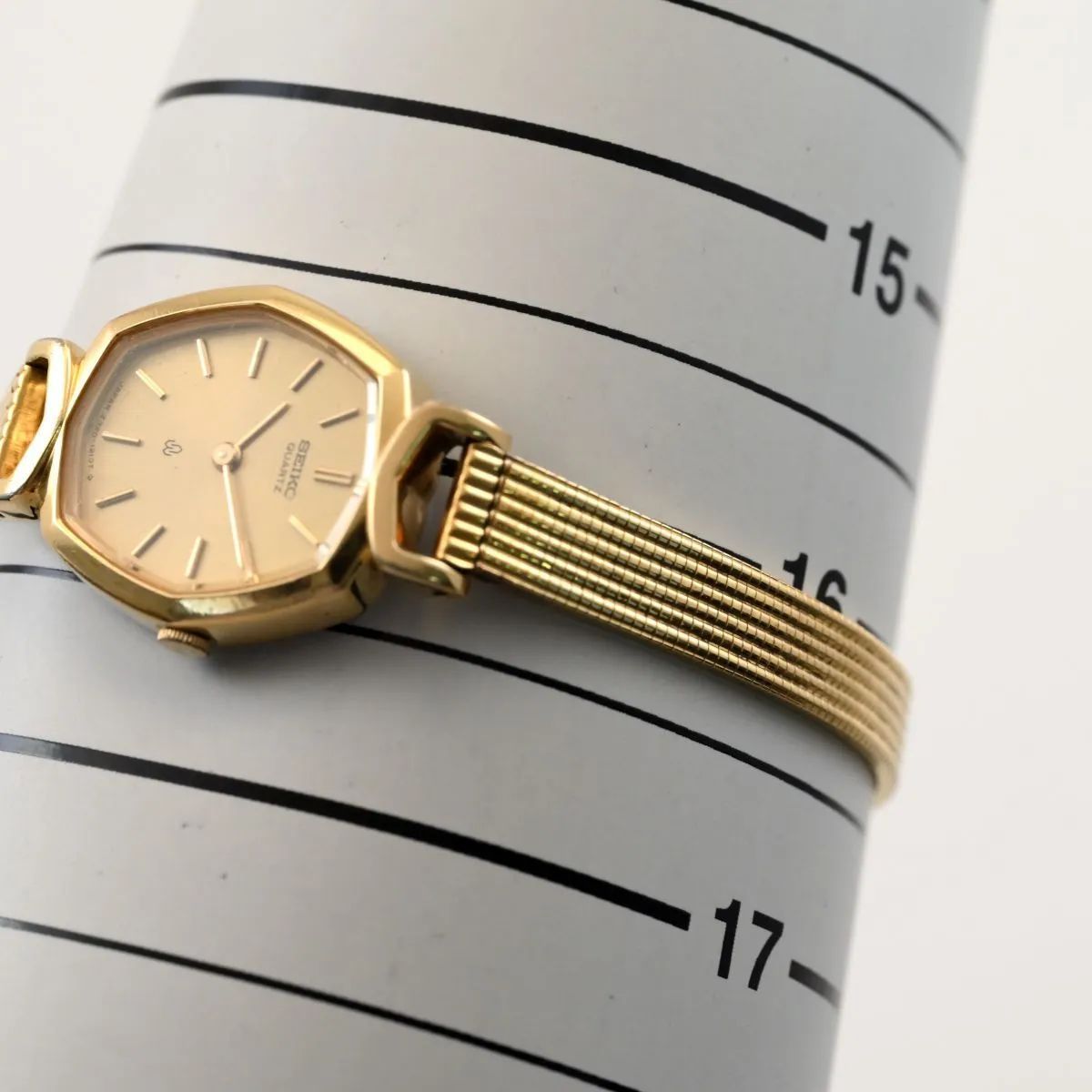 ヴィンテージ セイコー SEIKO オクタゴン 20mm ゴールド 文字盤 