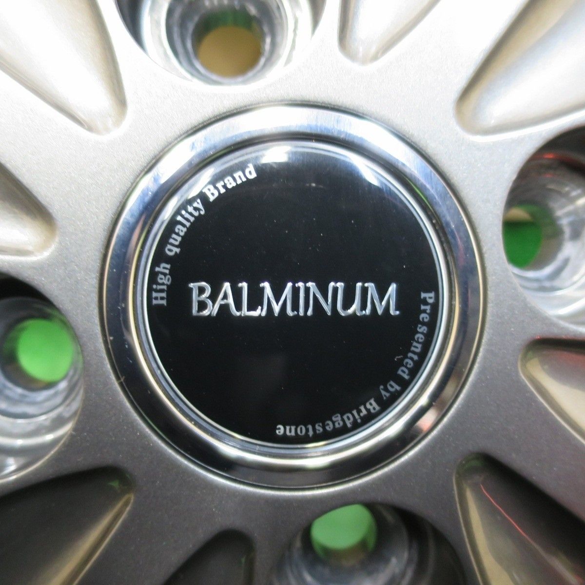 超バリ溝 23年 キレイ ほぼ10分 スタッドレス 145 80R13 ヨコハマ アイスガード iG60 BALMINUM バルミナ 13インチ PCD100 4H 4123014イス TRITUETUBI_COM