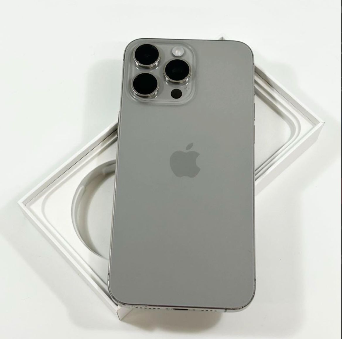 iPhone 15 Pro Max｜1TB 1024gb｜バッテリー98％ iPhone 15 Pro 1TB