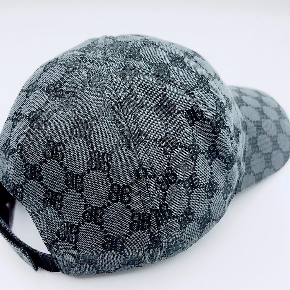 Gucci ブラック GGパターン キャップ GUCCI BALENCIAGA グッチ バレンシアガ THE HACKER CAP ザ