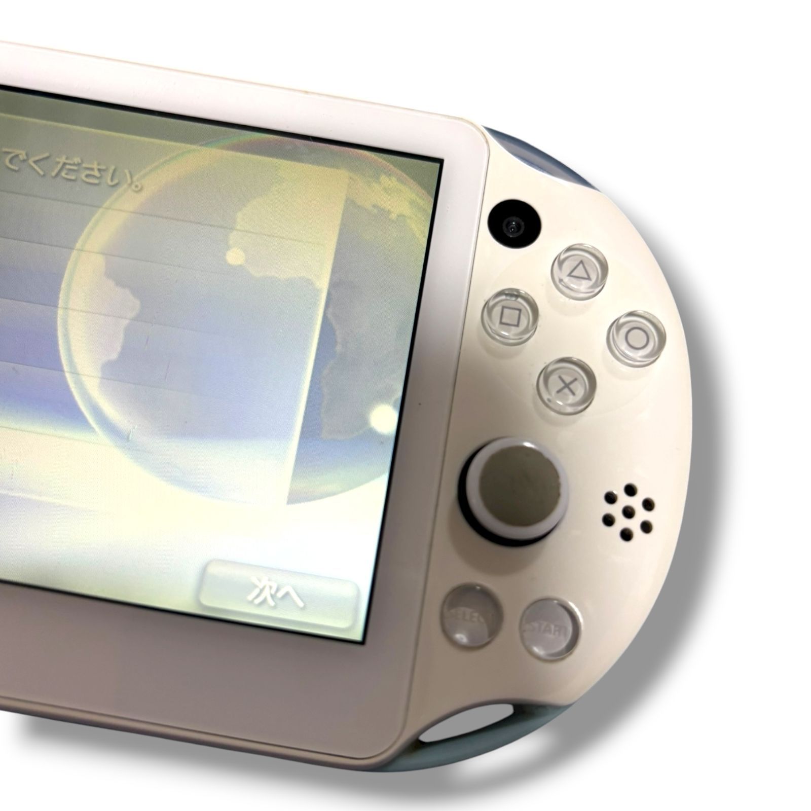 管理番号2875 PlayStation Vita Wi-Fiモデル ライトブルー ホワイト PCH-2000ZA14 メーカー