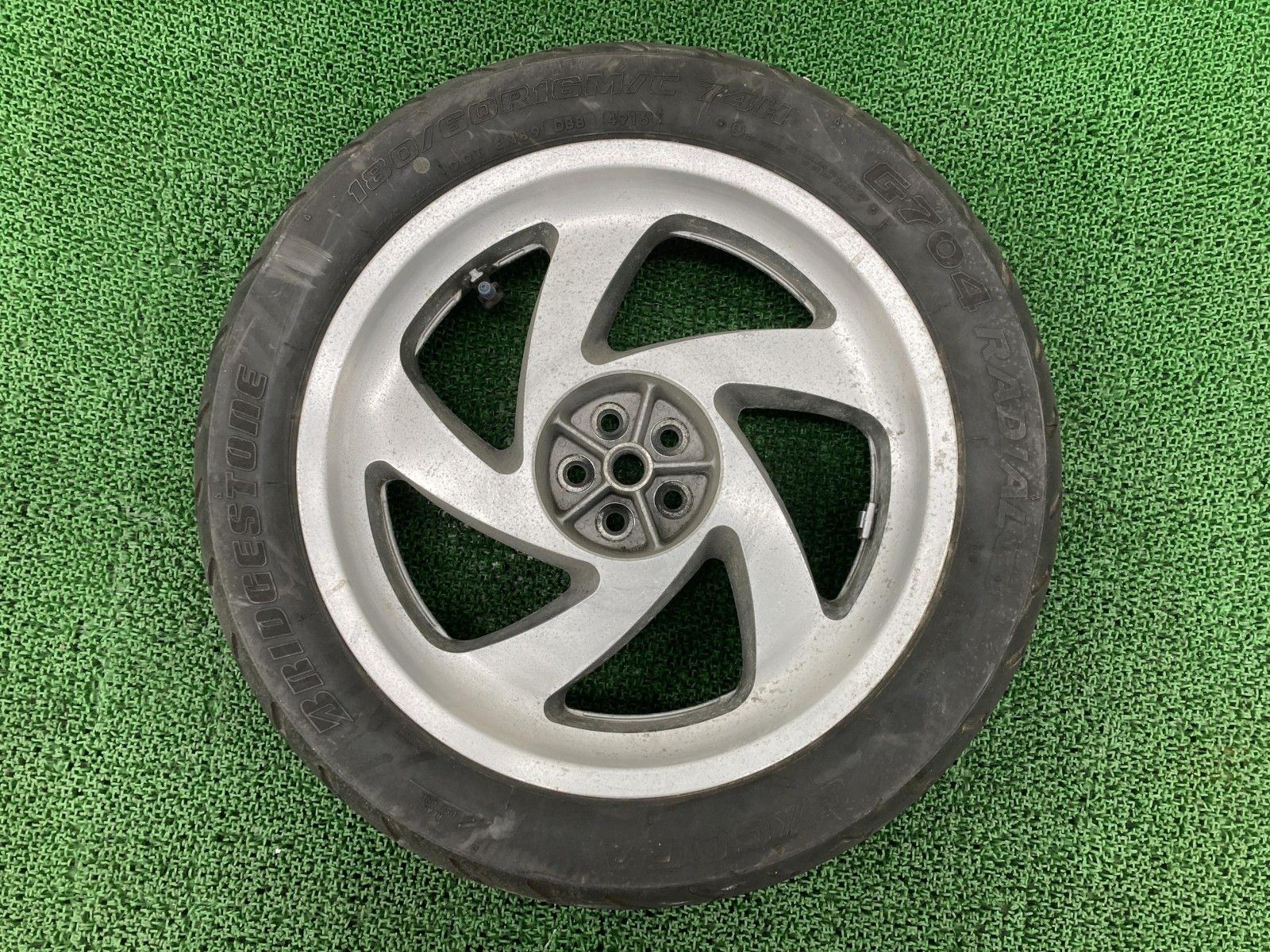 GL1800 フロントホイール MCA SC68-1100*** ホンダ 純正 バイク 部品 