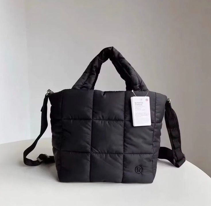 lululemon Quilted Gridミニトート５Lブラック