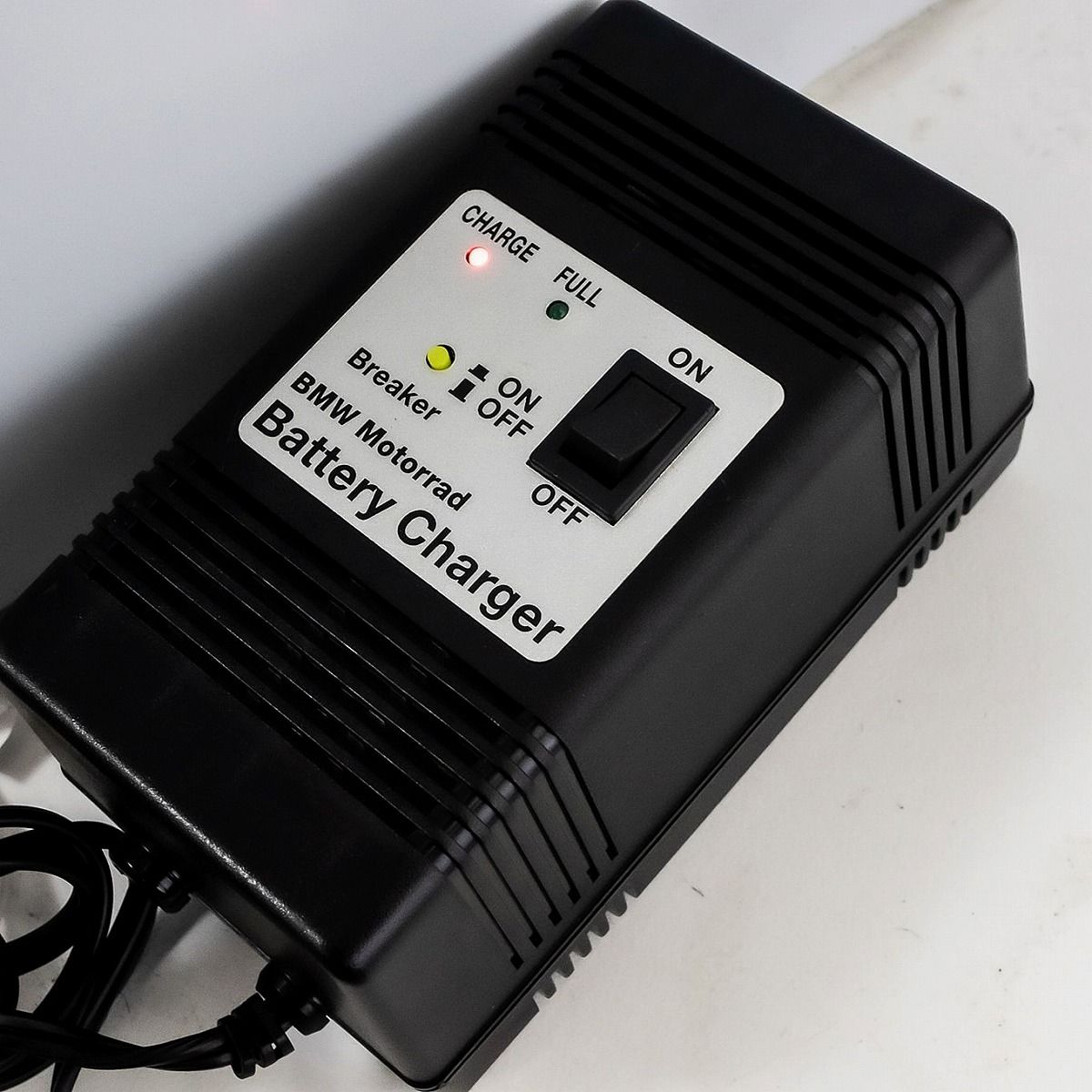 BMW Motorrad Battery Charge 充電器 旧車 純正品 BMW バッテリー