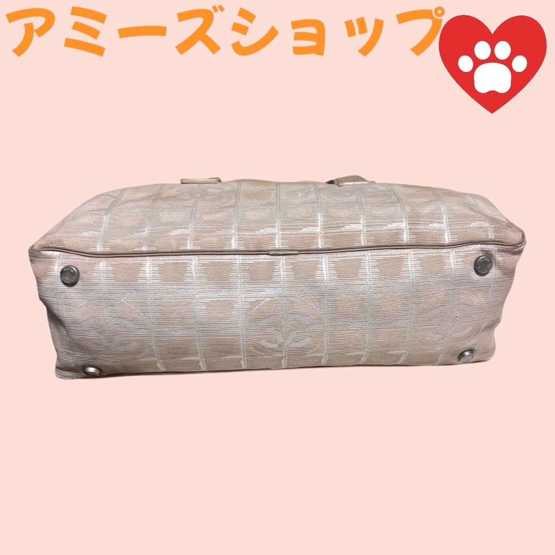 シャネルニュートラベルハンドバック