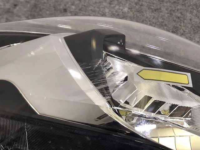 デイズ/EKワゴン B43W B46W/B33W B36W 純正 右 ヘッドライト/ランプ