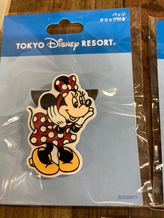 B2r 東京ディズニーリゾート クリップ付きバッジ ワッペン 未開封 ミッキー ミニー チップとデール他