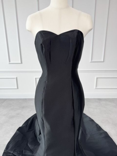  エリザベッタ ポリニャーノ ELISABETTA POLIGNANO マーメイドライン ウェディングドレス ブラック 黒 ファーストオーナー ドレス その他 その他