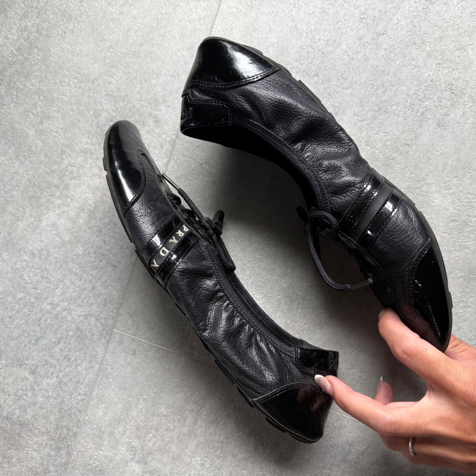 PRADA プラダ バレエシューズ フラットシューズパンプス ロゴ 40