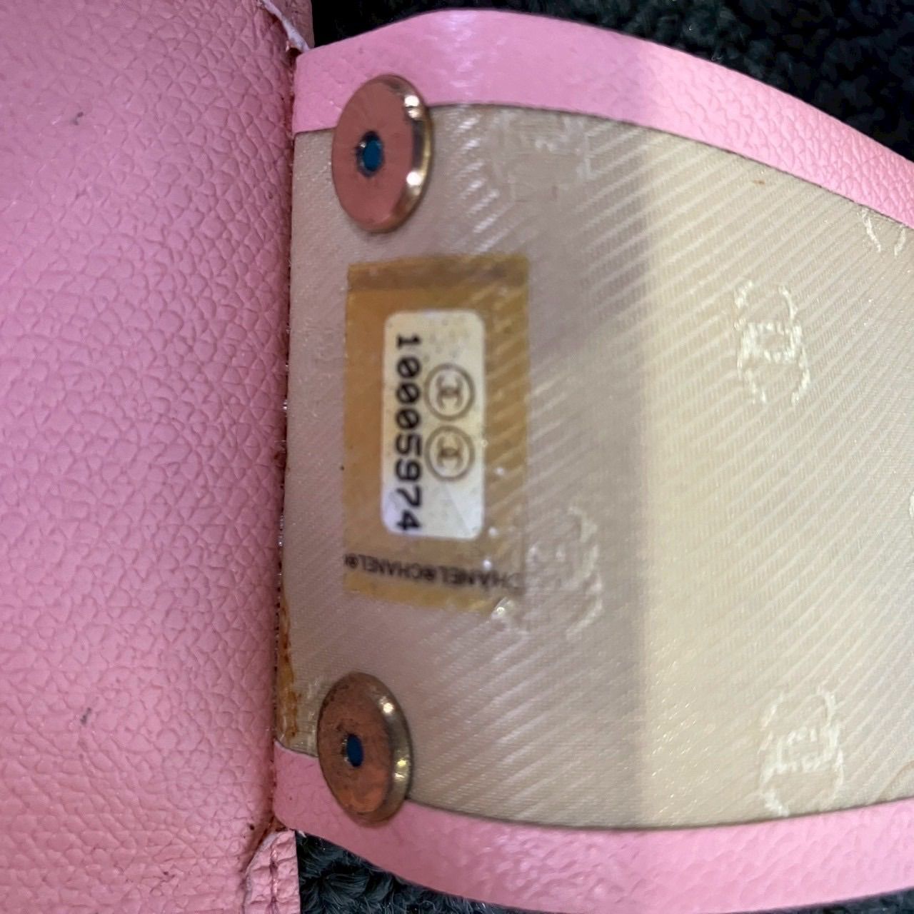 CHANEL キーケース CHANEL ピンク レザー 6連 オシャレ 可愛い