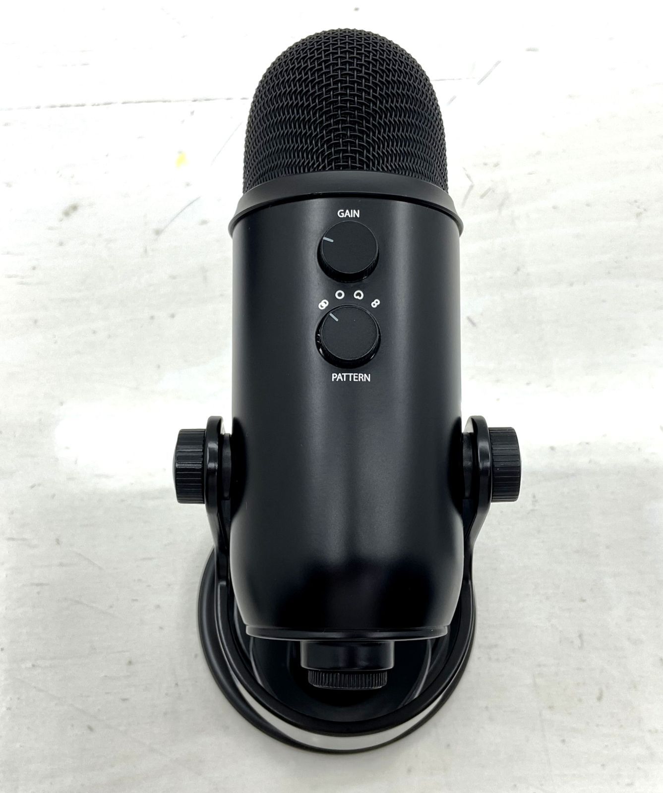 中古 Blue Yeti コンデンサーマイク BM400BT ブラック&ティール Amazon.co.jp: Logicool for Creators Blue Yeti BM400BT USB