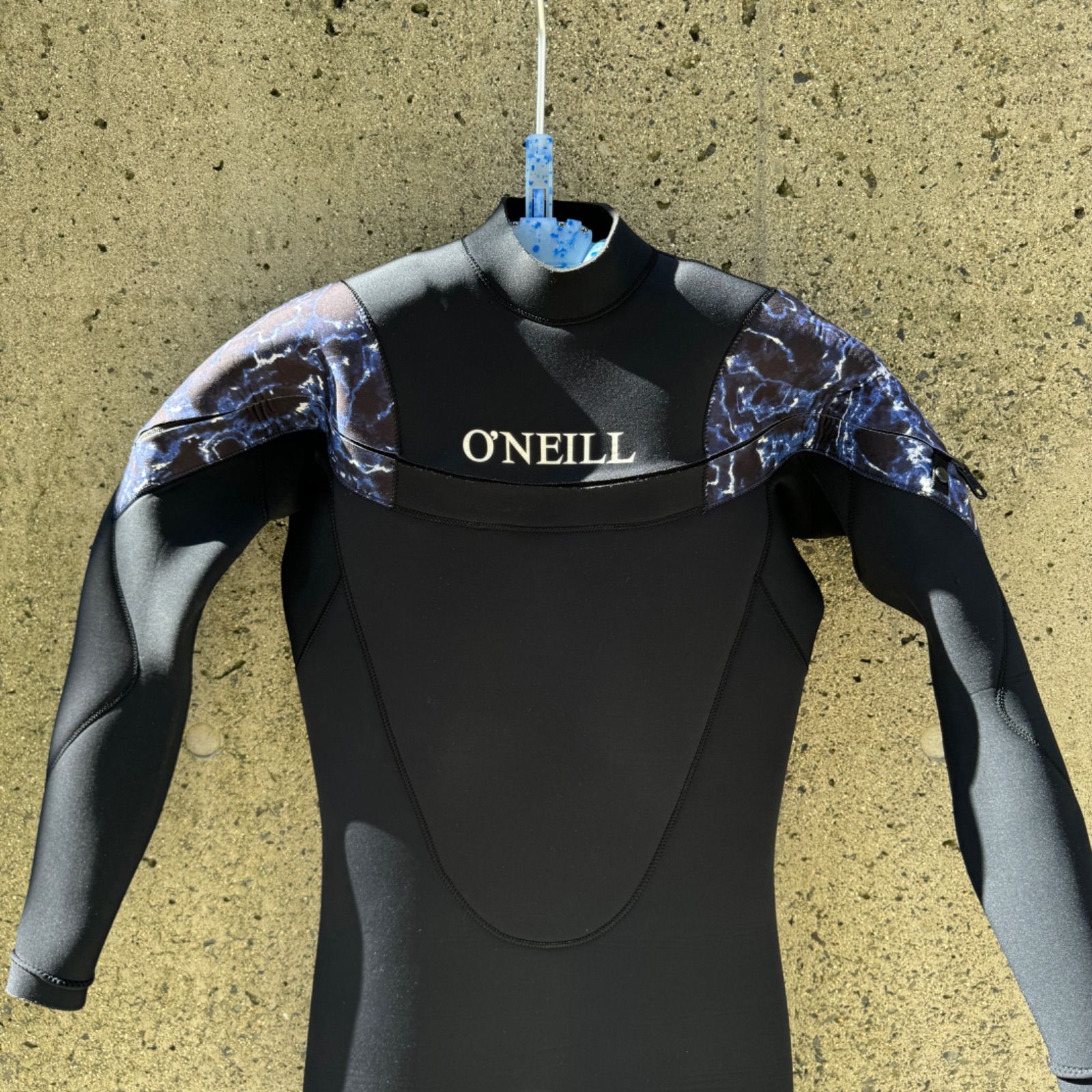 超美品O'NEILL サイコ3㎜フルスーツ ロングチェストジップネイビー