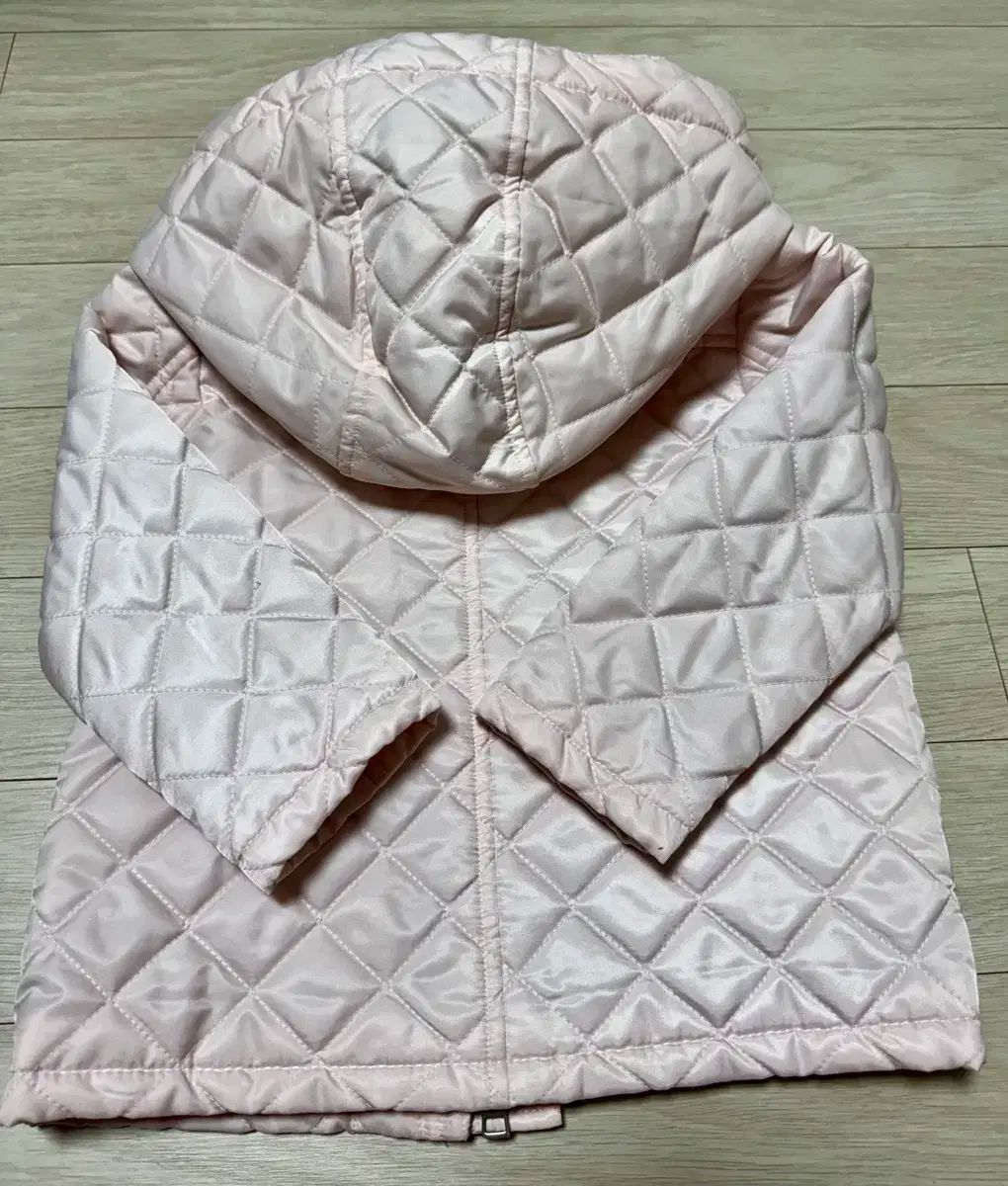 Burberryキルティングアウター 2Y ピンク Burberry Kids キルティング ジャケット | ピンク | FARFETCH JP