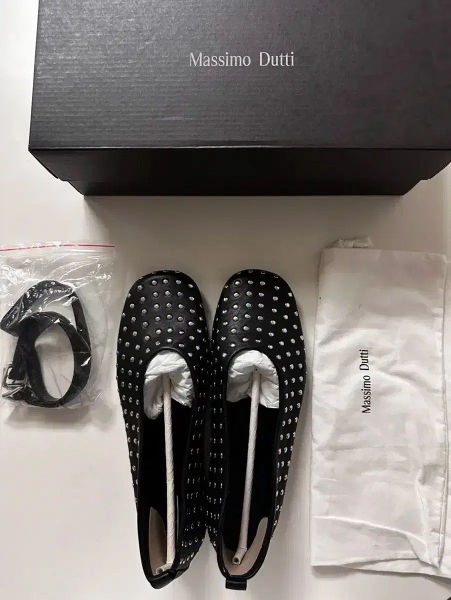 Massimo Dutti マッシモドゥッティ スタッズ バレリーナ フラット シューズ ギマグアス KIN-KAAI_COM