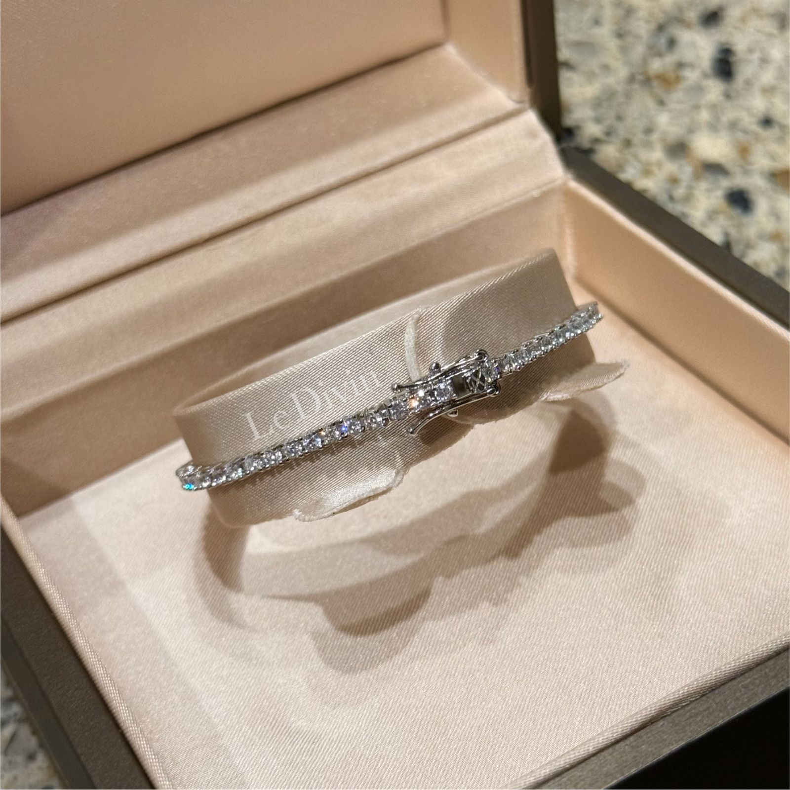 2mm/18cm モアサナイト テニスブレスレット S925プラチナ加工 2mm 18cm モアサナイト テニスブレスレット Silver925プラチナ