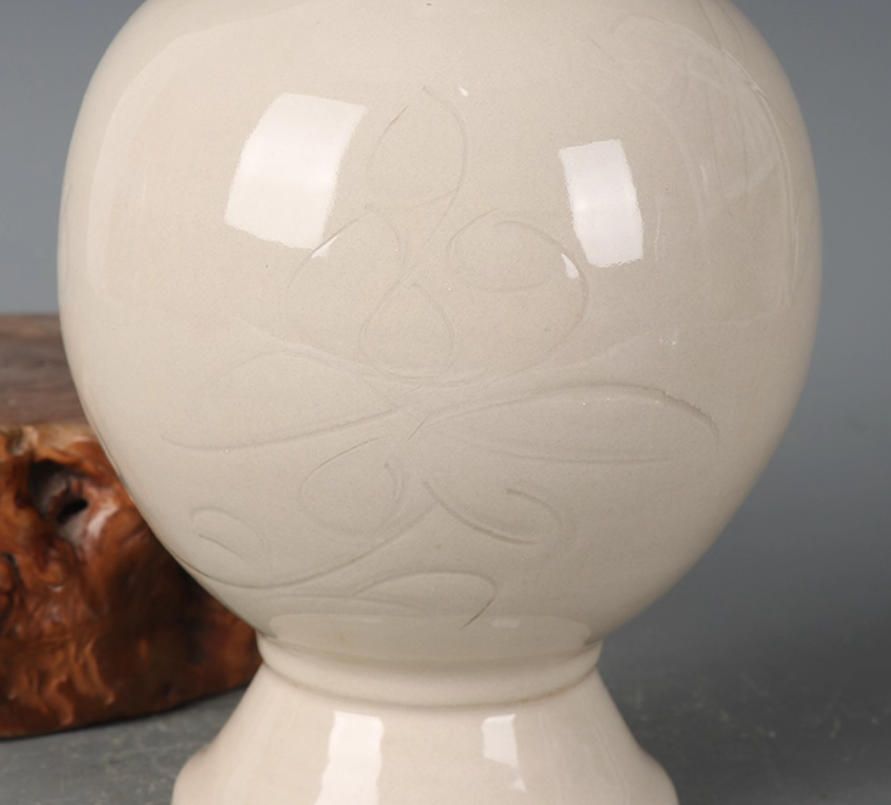 古陶磁器　花瓶　美術品　骨董品　アンティーク　蔵出し品　作家不明 古陶磁器 花瓶 美術品 骨董品 アンティーク 蔵出し品 作家不明