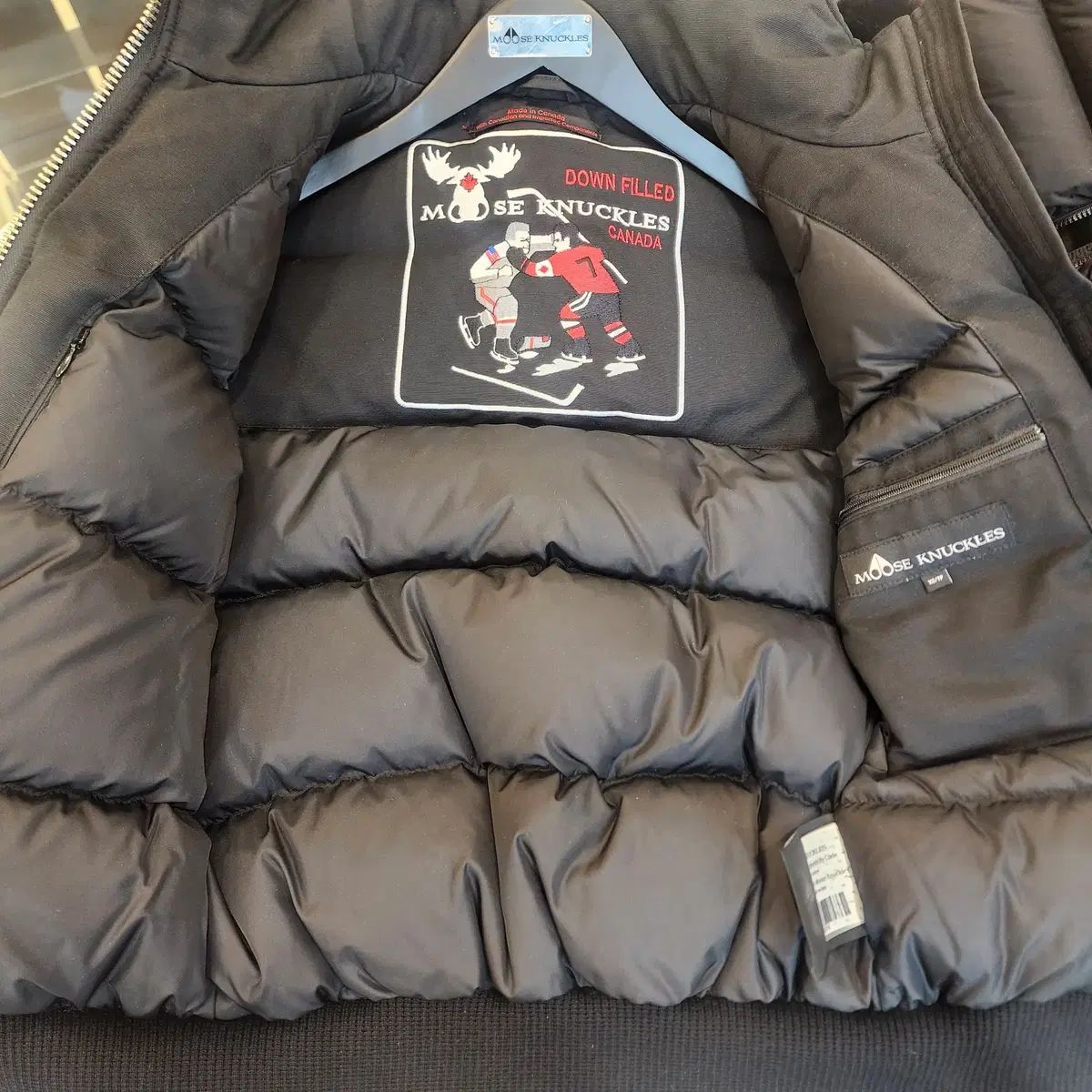 MOOSE KNUCKLES(ムースナックルズ) レディース デビー ブルゾン 黒 