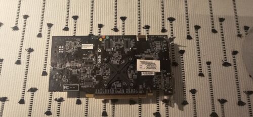 MSI Gece NX 8600 シリーズ GTS 256MB PCI-E グラフィックス カード