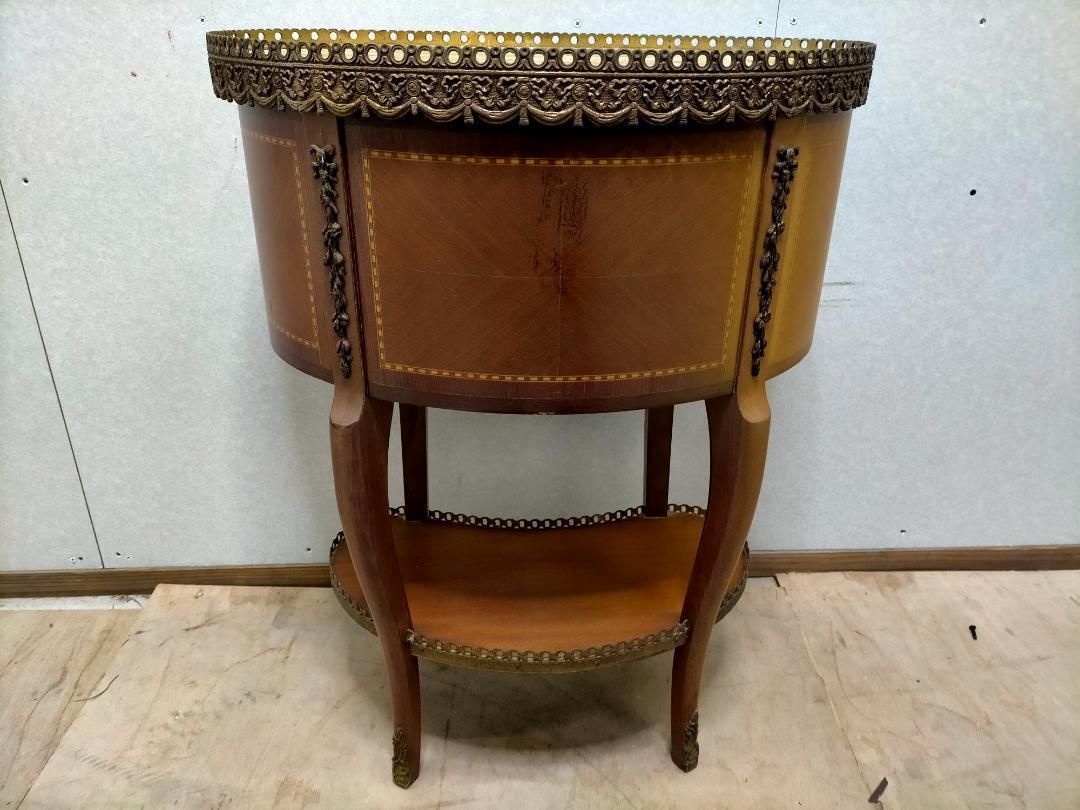 イタリア製 大理石トップ キドニーテーブル ベッドサイド　73041-18-0 イタリア製 大理石トップ キドニーテーブル ベッドサイド 73041-18-0