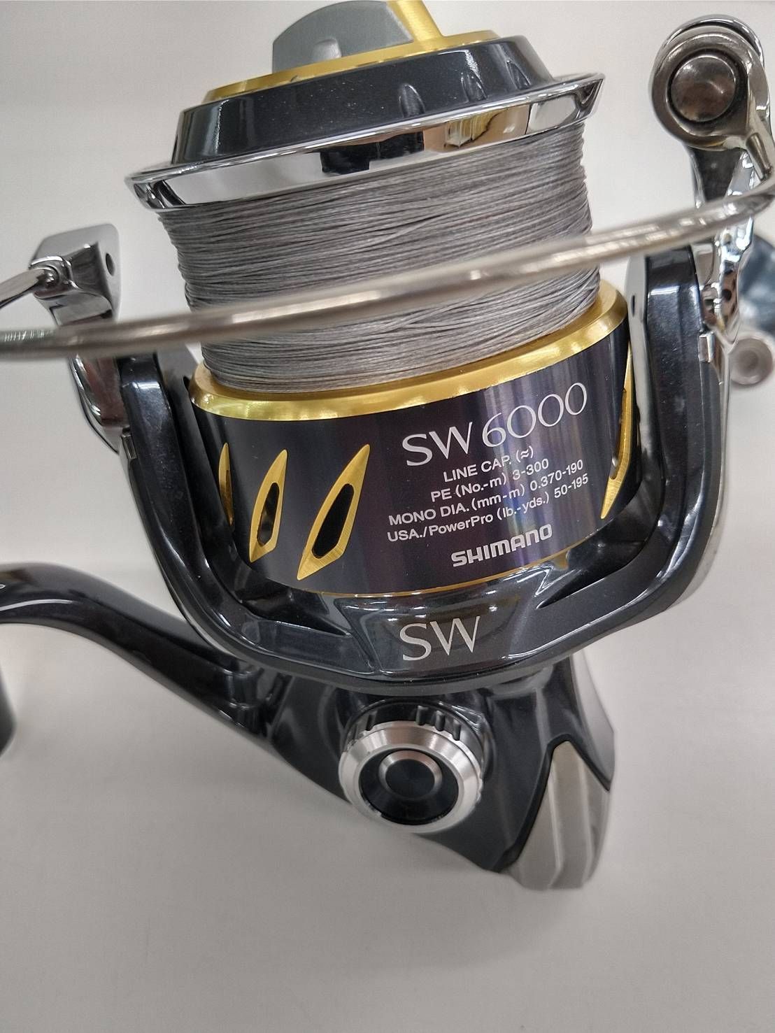 シマノ 13ステラ6000pg 美品 シマノ13ステラSW6000PG リール シマノ