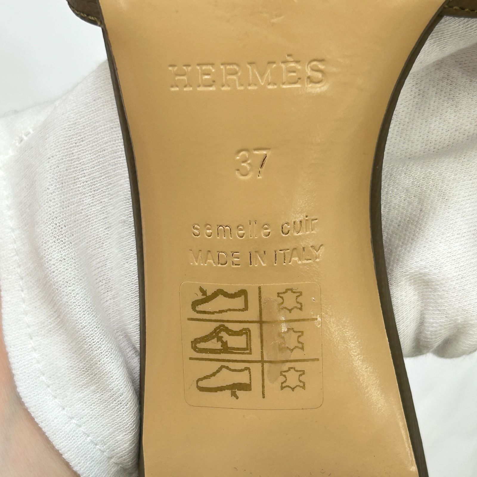 ゆ*ず様 エルメスオアジスエトゥープ37 鑑定済み 】 エルメス 《 オアジス 》 37 24cm程度 エトゥープ