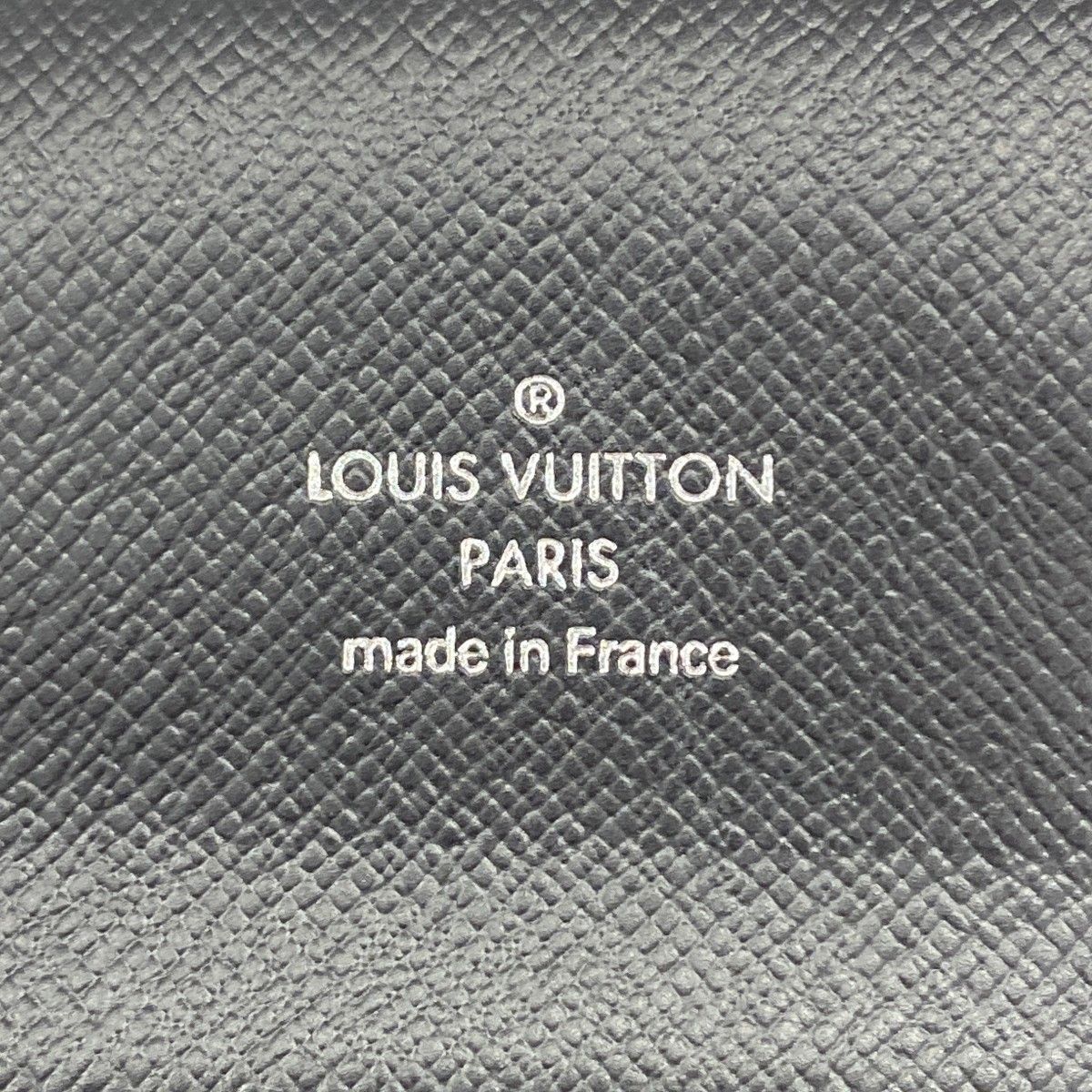 ブラック グレー