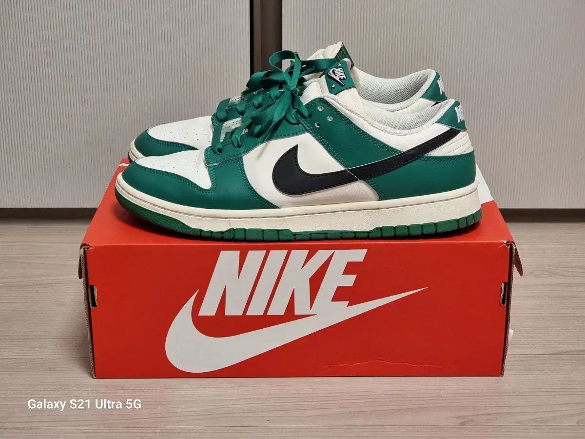 ハニーホーク NIKE ナイキ ダンクロー ジャックポット マラカイト 285