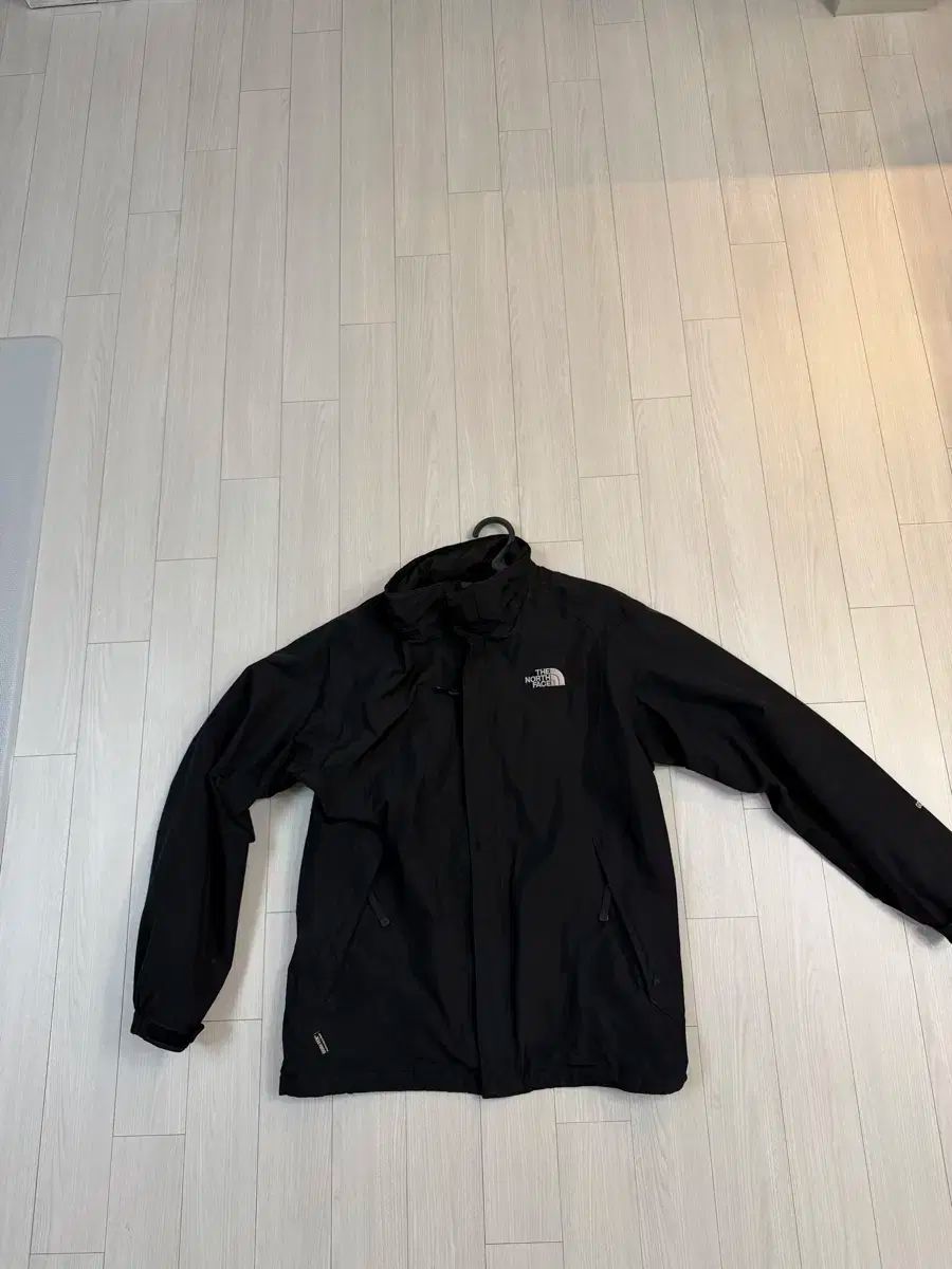 THE NORTH FACE ゴアテックス ブラック ウィンドブレーカー 100サイズ