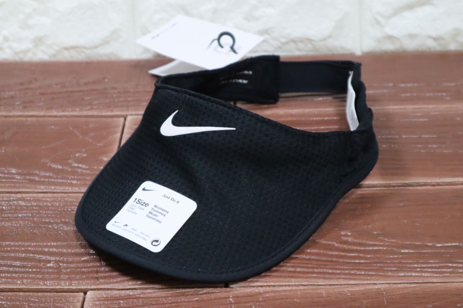 新品 ナイキ NIKE エアロビル ランニングバイザー レディース サンバイザー - 型落ちスニーカー、スポーツウエア専門店 - メルカリ