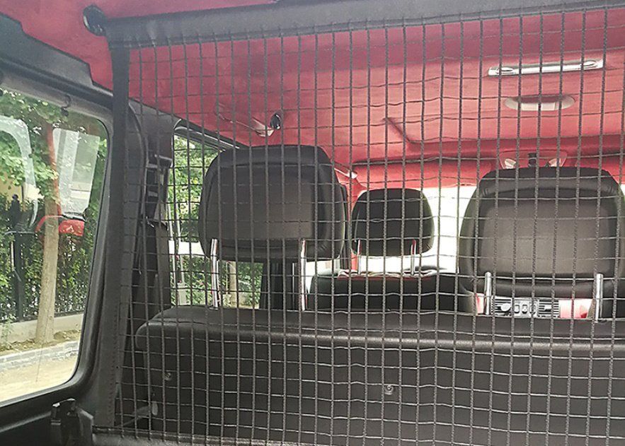 メルセデスベンツGクラス用ラゲッジネット1個 セーフティーネット 荷崩れ防止 おすすめ ブラック