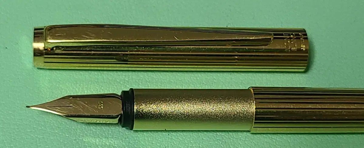 ノブレス ゴールド