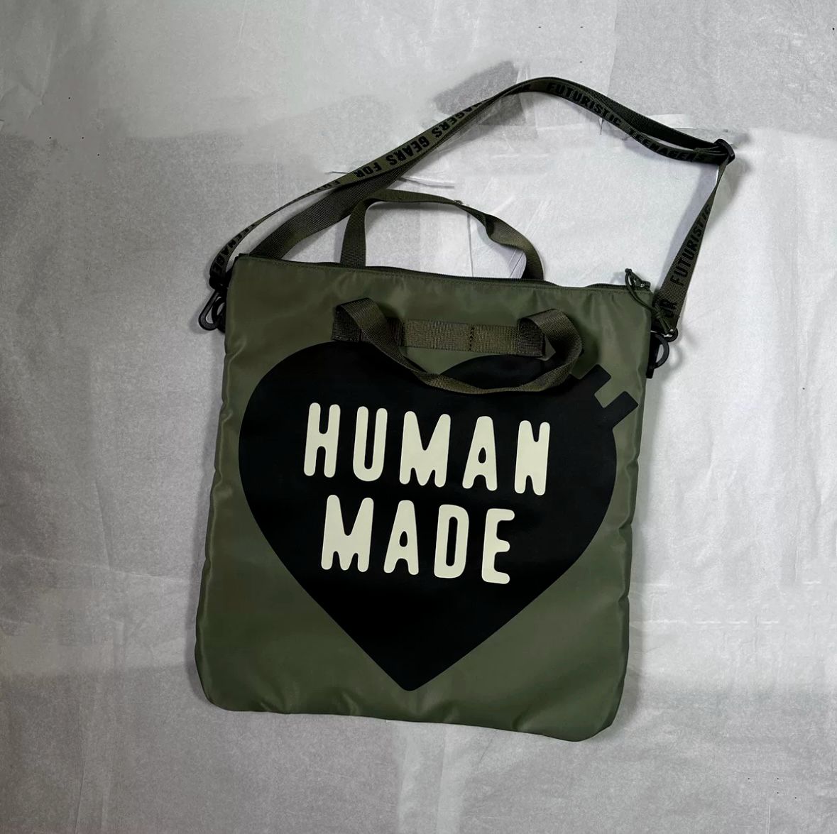 HUMAN MADE ヘルメットバッグショルダーバッグ