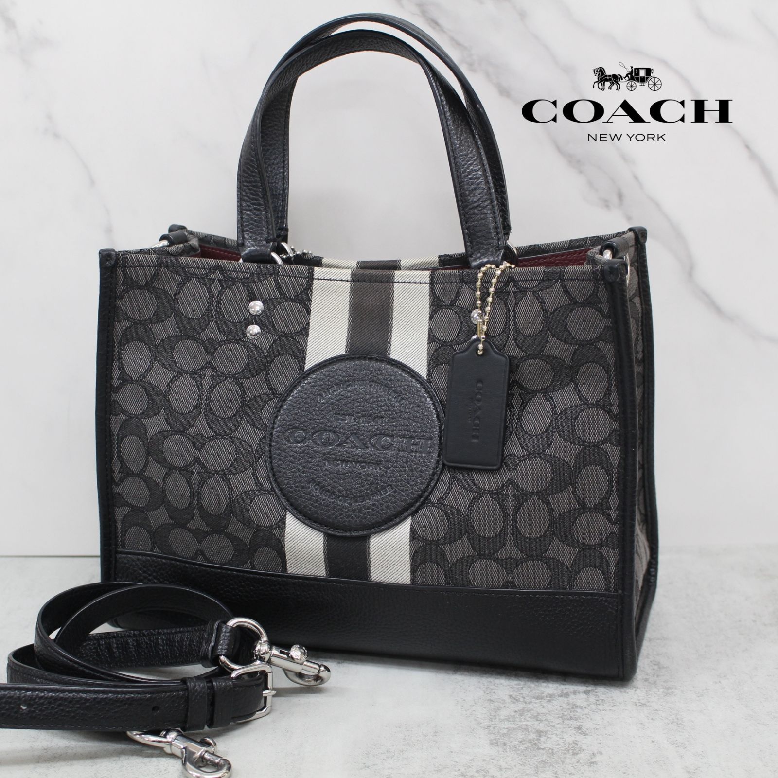 新品 coachデンプシーキャリーオールシ グネチャー 4113 新品 coach