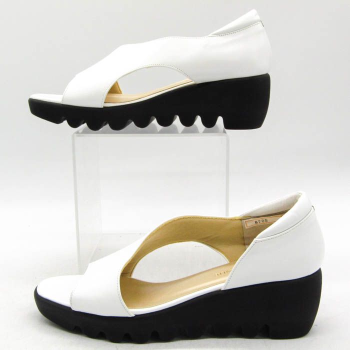 ヒルズアヴェニュー　22.5 サンダル ヒルズアヴェニュー 22.5 サンダル HILLS AVENUE ヒルズ