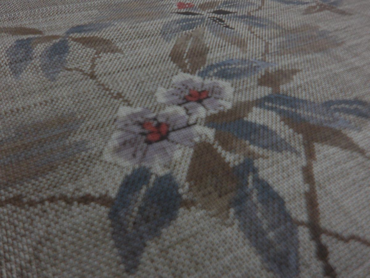 ent・正絹・大島紬・紺系・地紋・花柄・袷・一部仕付け糸付き 正絹・大島紬・紺系・地紋・花柄・袷・一部仕付け糸付き