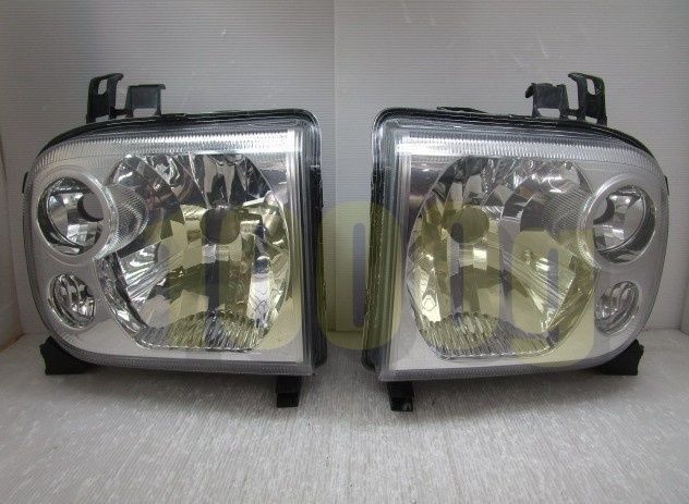 スズキ純正新品】 未使用品 ☆超希少品☆ ラパン HE21S ヘッドライト