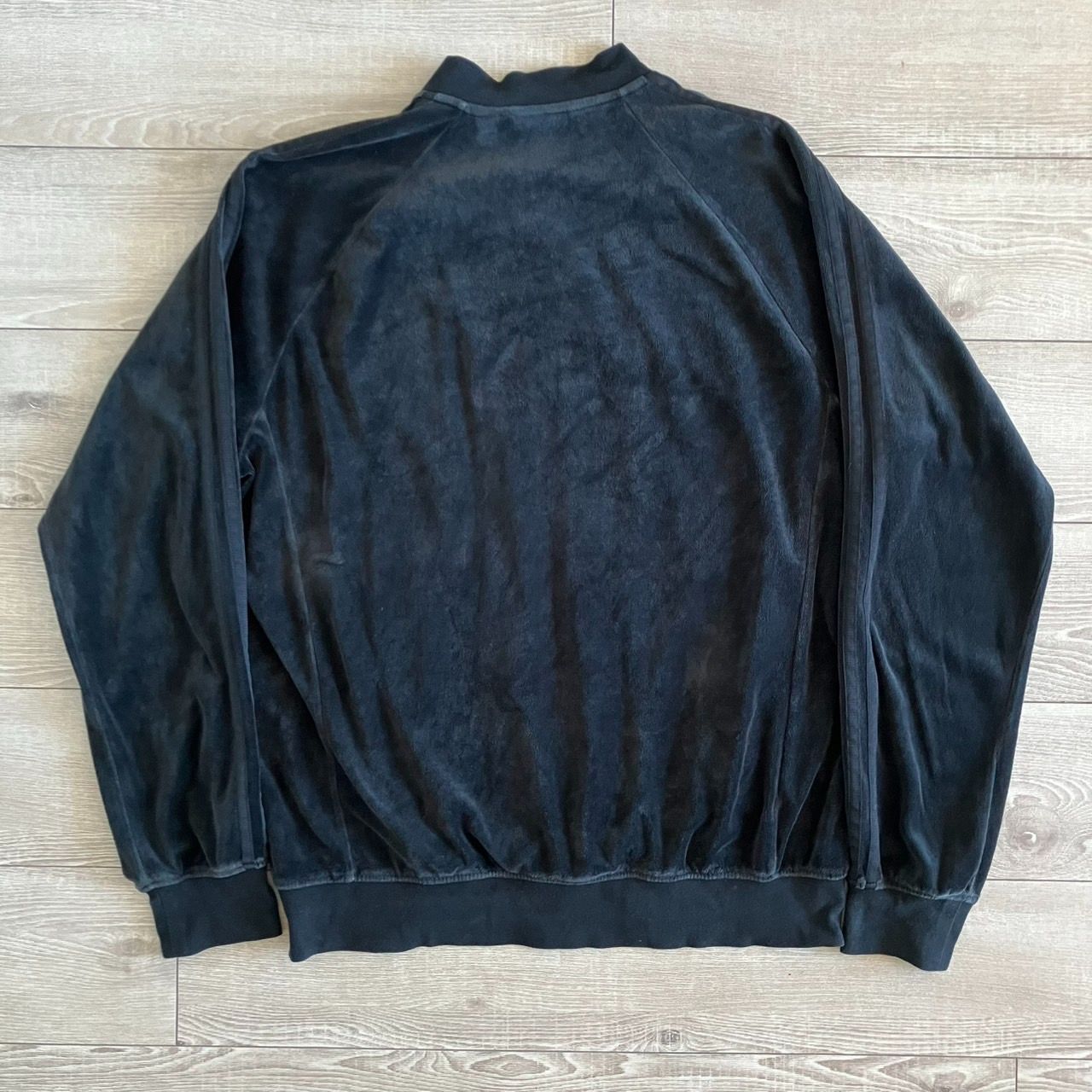 adidas　トラックジャケット　ベロア　黒　常田大希　ダブルジップ 新品未使用 adidasトラックジャケット 2XL 常田大希着 - メルカリ