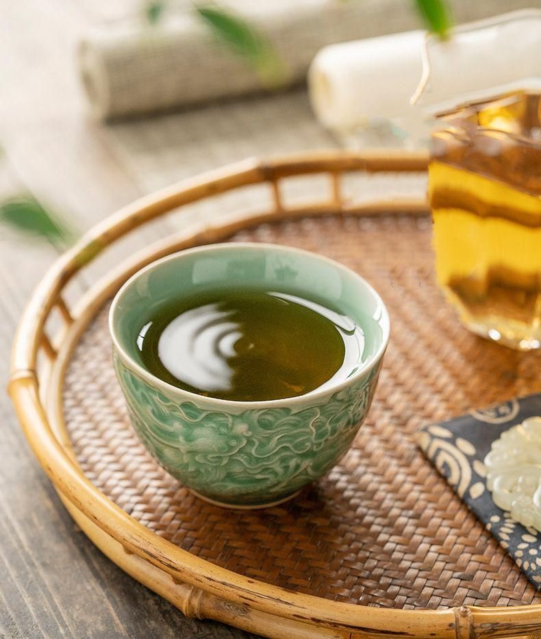 未使用品 中国美術 湯呑み 茶器2つ 青磁茶杯 煎茶道具 青磁龍紋