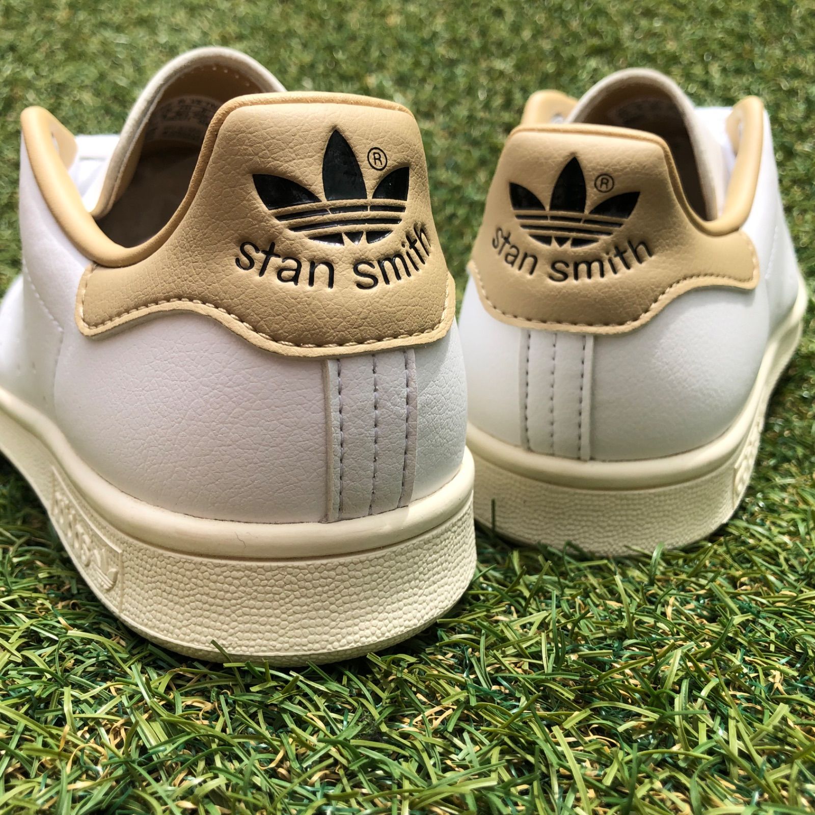 美品22.5adidas STANSMISTHアディダス スタンスミスHT260